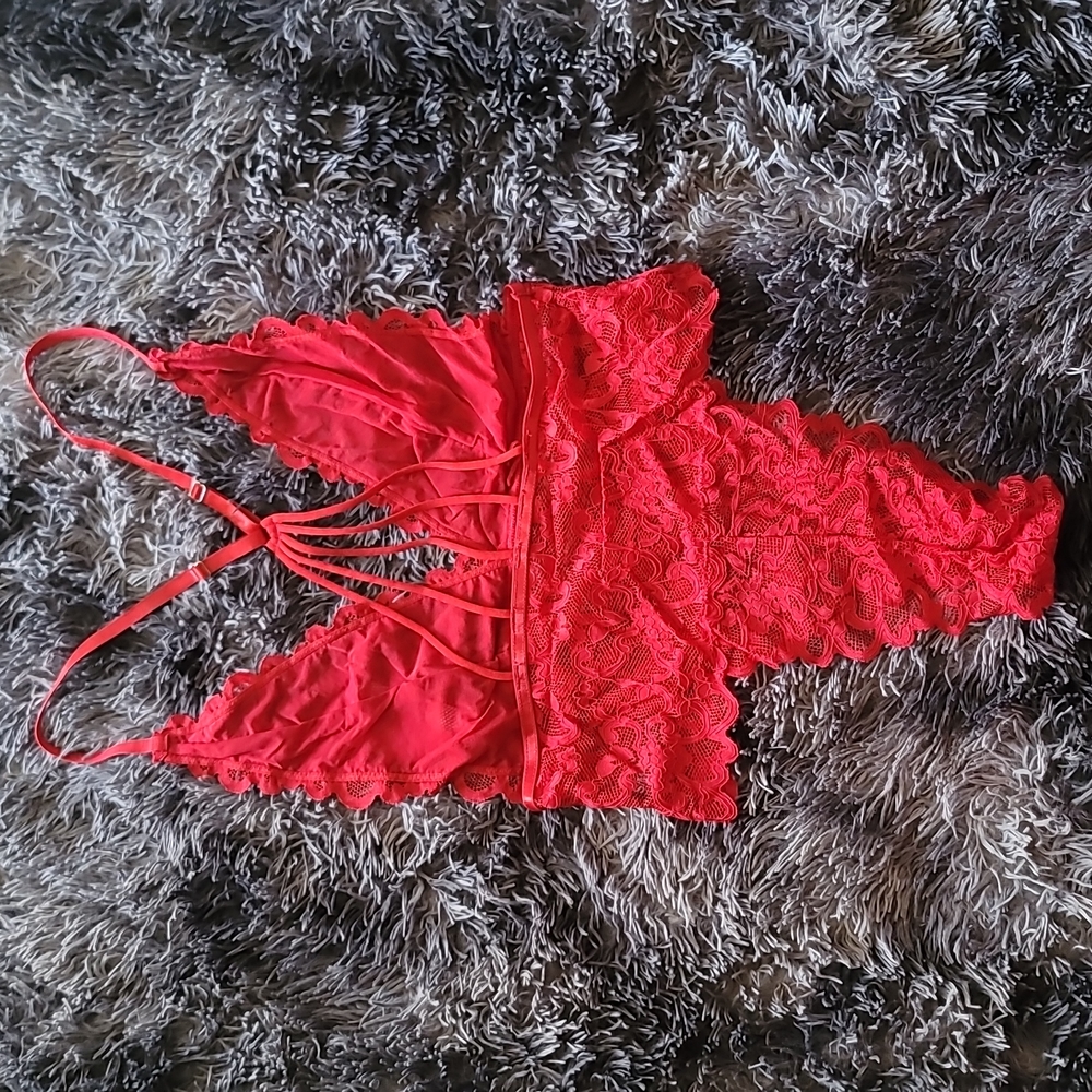 Oh la la Cheri Jeana High-Leg Lace Bodysuit - Picture 7 of 9